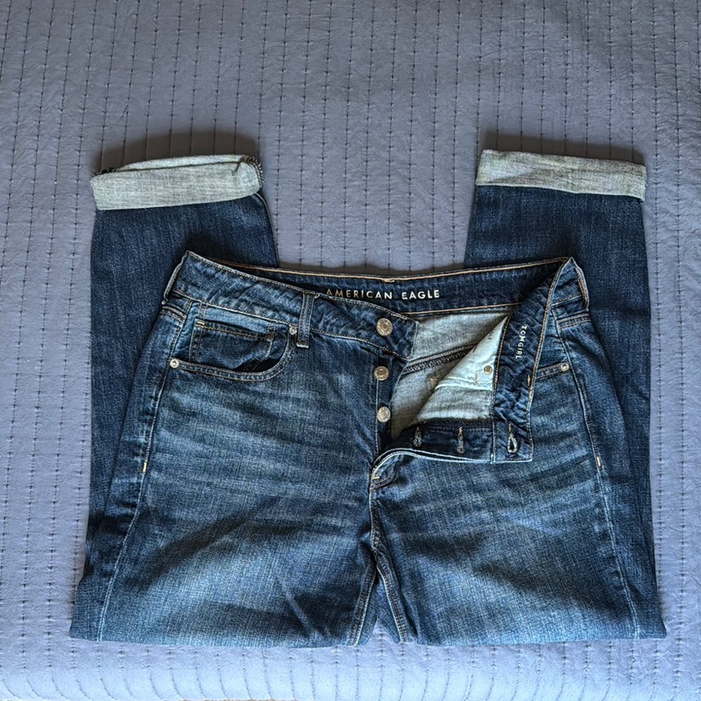 American Eagle Outfitters Tomgirl Ankle Cropped Blue Jeans